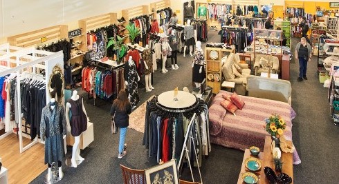 North Shore Retail Store Interior - Hato Hone St John North Shore Retail Store Interior - Hato Hone St John