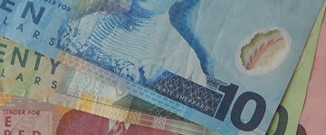Major NZ banks are going cheque-free